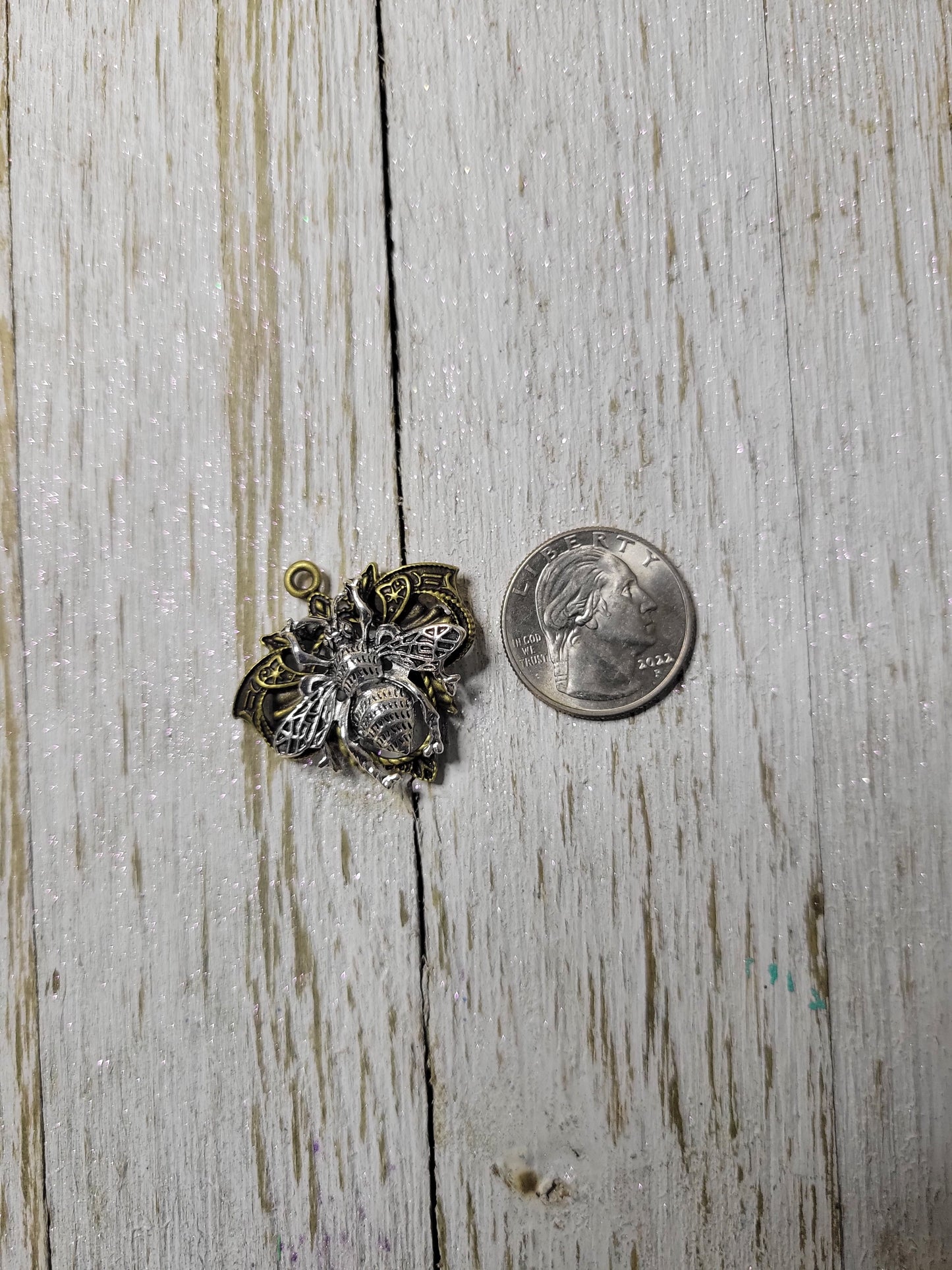 Metal Bee Zipper Charm